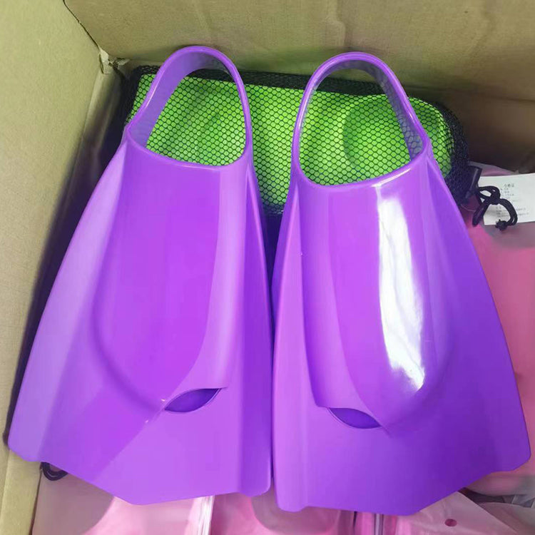 Factory Direct Supply Adult Diving Training Equipment Short Flippers Soft Silicone Swimming Fins With High Quality