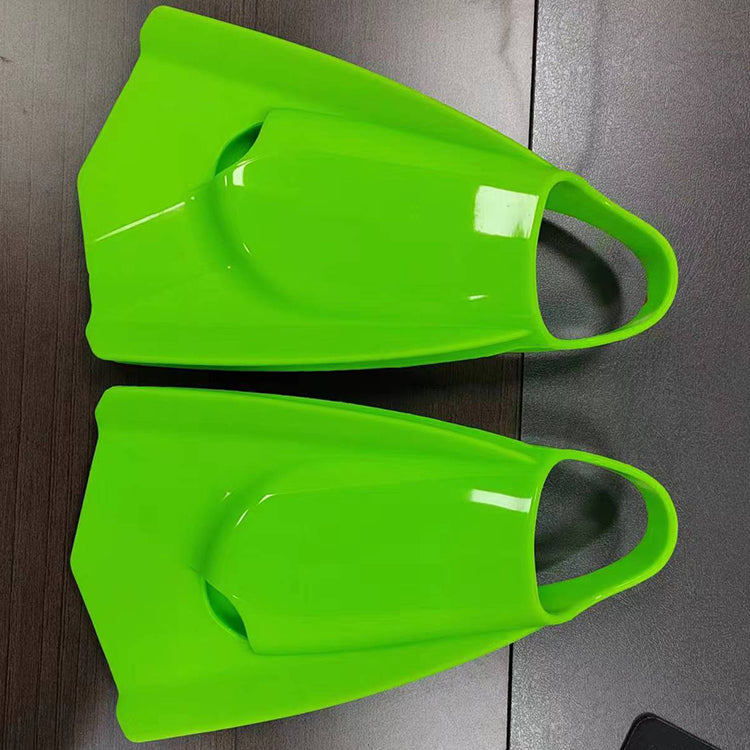 Factory Direct Supply Adult Diving Training Equipment Short Flippers Soft Silicone Swimming Fins With High Quality