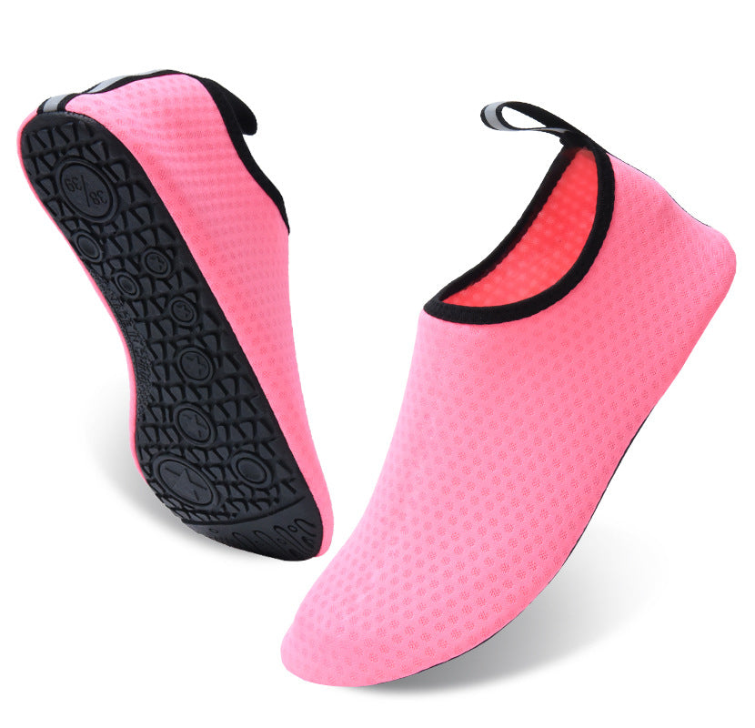 Hot Selling Amazon Summer Women Breathable Soft Socks Water Men Barefoot Aqua Shoes With High Quality